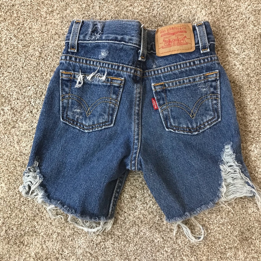 LIL LEVIS Girls DISTRESSED Hi Rise JEAN SHORTS  6 - Picture 2 of 4
